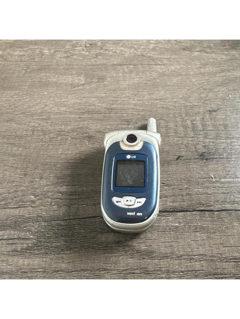 LG VX8100 - Blue and Silver ( Verizon ) Rare Cellular Flip Phone